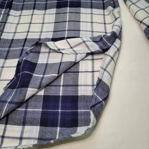 American Eagle Plaid Flannel Button-Up Shirt Blue White Boyfriend Fit XL Grunge - Picture 6 of 10
